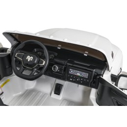 Pojazd RAM 3500 Biały