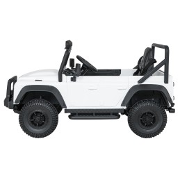 Pojazd Land Rover Defender 110 SVX Concept Biały