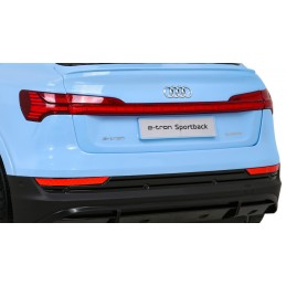 Audi E-Tron Sportback dla dzieci Niebieski + Pilot + Napęd 4x4 + Wolny Start + Radio MP3 + LED