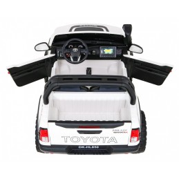 Pojazd Toyota Hilux Biała