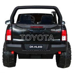 Pojazd Pickup Toyota Hilux Czarna