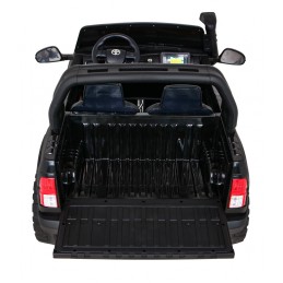 Pojazd Pickup Toyota Hilux Czarna