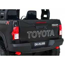 Pojazd Pickup Toyota Hilux Czarna