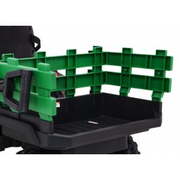 Traktor Titanium Z Przyczepą Zielony