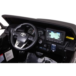 Toyota Hilux na akumulator dla dzieci Czarny Pickup + Napęd 4x4 + Pilot