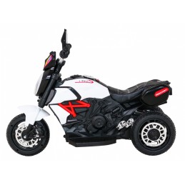 Motorek Fast Tourist na akumulator dla dzieci Biały + Audio + Światła + Ekoskóra