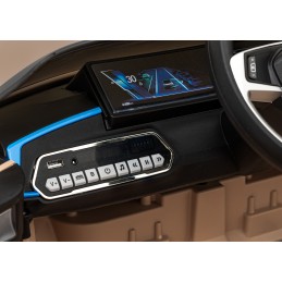 Autko BMW i4 na akumulator dla dzieci Złoty