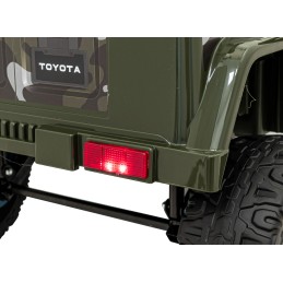 Toyota FJ Cruiser dla dzieci Moro + Pilot + Napęd 4x4 + Audio LED + EVA + Wolny Start