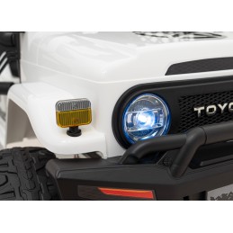 Toyota FJ Cruiser dla dzieci Biały + Pilot + Napęd 4x4 + Audio LED + EVA + Wolny Start