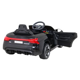 Audi RS E-Tron GT na akumulator Czarny + Pilot + Napęd 4x4 + Radio MP3 + LED + EVA