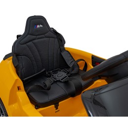 Pojazd BMW M4 Żółty