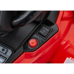 Quad Can Am Outlander ATV z Pilotem Czerwony