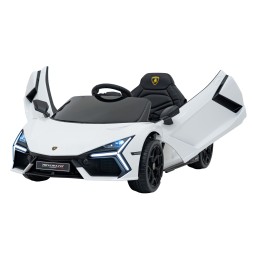 Pojazd Lamborghini Revuelto Białe