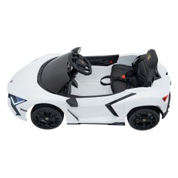 Pojazd Lamborghini Revuelto Białe